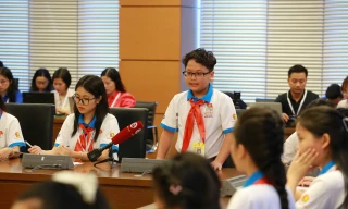 Đại biểu 'Quốc hội trẻ em' đề xuất lập phòng tham vấn tâm lý học đường hạn chế bạo lực