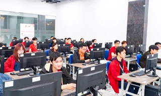 Thí sinh 3 miền tranh tài thi thiết kế đồ họa thế giới ACP 