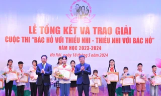 Nữ sinh lớp 7 giành giải đặc biệt cuộc thi 'Bác Hồ với thiếu nhi - Thiếu nhi với Bác Hồ'