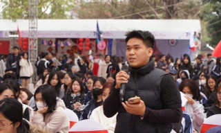 Sinh viên sẽ bị AI cạnh tranh gay gắt về cơ hội việc làm