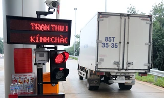 Xe quá tải né cao tốc hiện đại nhất Việt Nam vì sợ 'cân tàng hình'