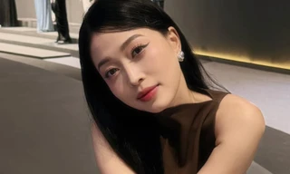 Á hậu Phương Nga gặp sự cố 