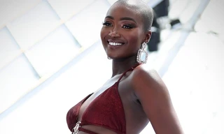 Á hậu Hòa bình thừa nhận sai lầm