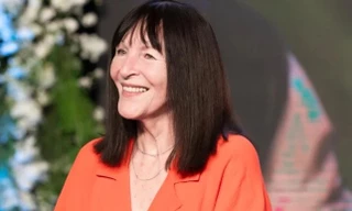 Chủ tịch Hoa hậu Thế giới gây tranh luận 