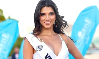 Ảnh thi bikini của Bùi Khánh Linh và thí sinh Hoa hậu Liên lục địa