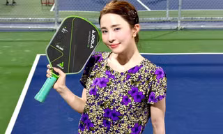 Mặc đồ bà thím đi chơi Pickleball, Quỳnh Nga nói: 'Tôi không đáp trả ai'