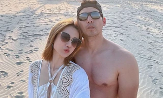 Á hậu Hong Kong cùng chồng đến Đà Nẵng