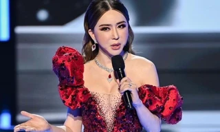 Nữ tỷ phú Hoa hậu Hoàn vũ không phủ nhận tin bán lại cuộc thi