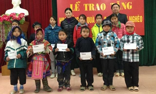 Đưa Tết đến với trẻ em Hà Giang