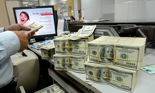 Tỷ giá tăng lên kịch trần