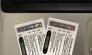 Bị trừ sạch tiền ngay sau khi mua thẻ Vinaphone