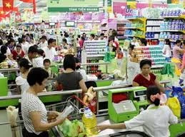 Bán lẻ hàng hóa, dịch vụ đạt hơn 700.000 tỷ đồng