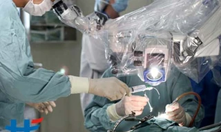  Mổ vi phẫu thành công cho bệnh nhi não úng thủy