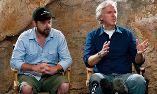 Đạo diễn Alister Grierson (trái) và cha đẻ “Avatar” từng hợp tác làm phim thảm họa