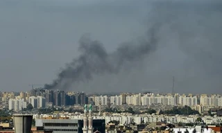 Khi chiến sự loang ra ở Libya, Việt Nam lại lo lắng cho số phận 1.500 lao động đang mưu sinh ở đó.