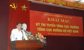 Bộ trưởng Đinh La Thăng nói gì về chuyện quan chức đi thi?