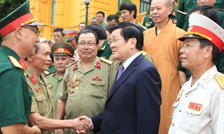 Chủ tịch nước Trương Tấn Sang gặp các cựu chiến binh sư đoàn 356