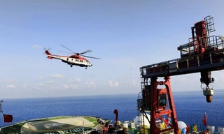 Giàn khoan của Trung Quốc đặt trái phép trên lãnh hải Việt Nam