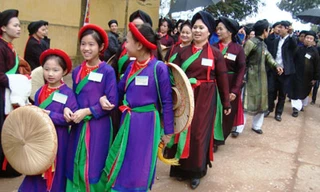 Câu lạc bộ Quan họ măng non