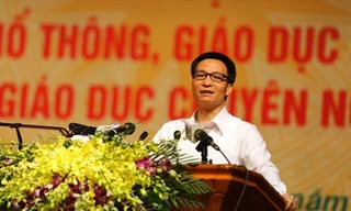 Phó Thủ tướng Vũ Đức Đam phát biểu tại hội nghị sáng 29/7. Ảnh: Như Ý