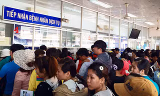 Nở rộ khám dịch vụ, mổ dịch vụ, giường dịch vụ… trong bệnh viện công