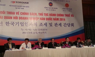 Lãnh đạo Bộ Tài chính, Tổng cục Thuế trả lời các câu hỏi của đại diện DN Hàn Quốc