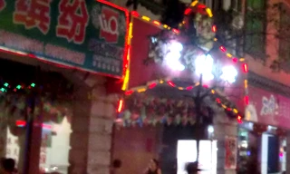 Nước mắt đêm dài nơi 'địa ngục trần gian