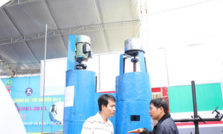 Nông dân tự chế “thủy điện xanh”