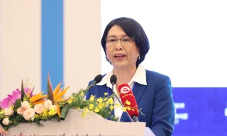 'Nội lực không chỉ ở lượng tiền, vàng, tài sản người dân đang nắm giữ'