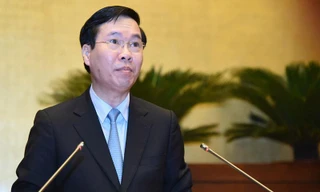 Công tác cán bộ ‘lên thì khó, nhưng xuống cũng không dễ’