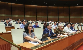 Chính thức tăng lương cơ sở lên 1,8 triệu đồng từ 1/7/2023