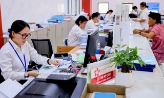 Thủ tướng yêu cầu hoàn thành việc bố trí, sắp xếp cán bộ, công chức cấp xã trong hôm nay