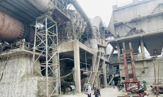 Thủ tướng: Khẩn trương điều tra vụ tai nạn lao động làm 10 người thương vong ở Yên Bái