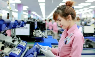 Đề nghị sớm giảm giờ làm, cải cách tăng lương cho cán bộ, công chức