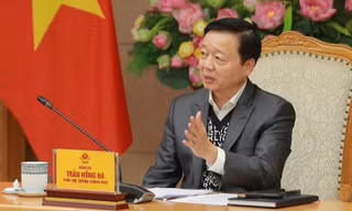 Phó Thủ tướng Trần Hồng Hà: Không để lãng phí người tài khi hợp nhất các bộ