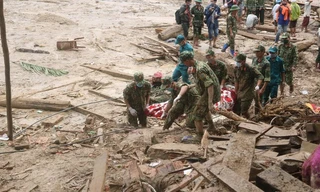 Thứ trưởng Bộ Nông nghiệp: 'Chưa bao giờ lũ chồng lũ, bão chồng bão như vậy'