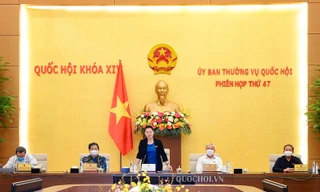 Chủ tịch Quốc hội phát biểu tại phiên họp Ủy ban Thường vụ