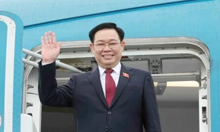 Chủ tịch Quốc hội lên đường thăm chính thức nước Cộng hòa Nhân dân Trung Hoa