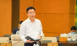 Bộ trưởng Bộ Tư pháp Lê Thành Long