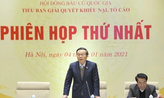 Tiểu ban Giải quyết khiếu nại, tố cáo của Hội đồng Bầu cử Quốc gia họp phiên thứ Nhất. Ảnh QH