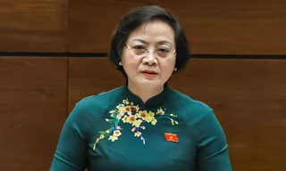 Bộ trưởng Nội vụ trải lòng trước ‘thời khắc lịch sử, thiêng liêng'