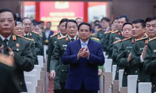 Thủ tướng: Lực lượng Công an nhân dân gương mẫu đi đầu tăng tốc bứt phá