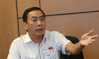 ĐBQH Phạm Văn Hòa