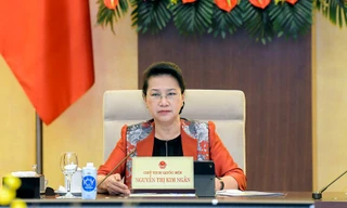 Chủ tịch Quốc hội Nguyễn Thị Kim Ngân tại phiên họp Uỷ ban Thường vụ