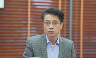 Sắp xếp tổ chức bộ máy: Người làm việc kém 'thuộc đối tượng phải nghỉ'