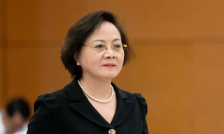 Bộ trưởng Nội vụ: Chưa có căn cứ, cơ sở trong việc điều chỉnh tiền lương năm 2026