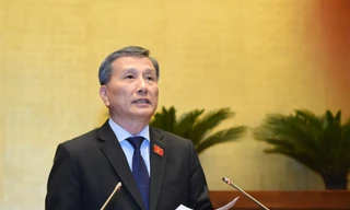 Đấu giá số điện thoại đẹp: Giá khởi điểm được xác định như thế nào?