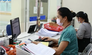 Bộ Nội vụ đề xuất chính sách mới về tinh giản biên chế