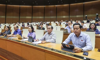 Thống nhất rút ngắn nhiệm kỳ Quốc hội khóa XV 