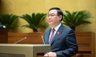Quốc hội phê chuẩn miễn nhiệm, bổ nhiệm hai phó thủ tướng với sự thống nhất cao